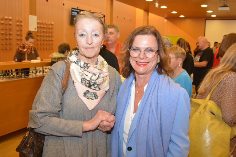 Irmi Sachs-Ritter mit Christine Schwarzer